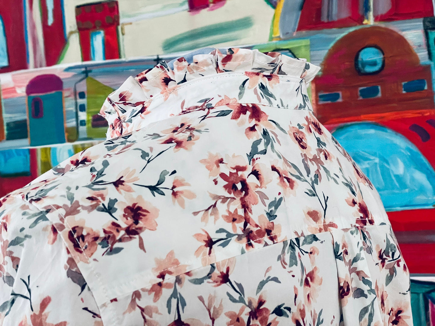 Plus Size Floral Top, Elegant yet Effortless Ladies  Ruffle Collar Long Sleeve Button Down Shirt for Office or Weekend