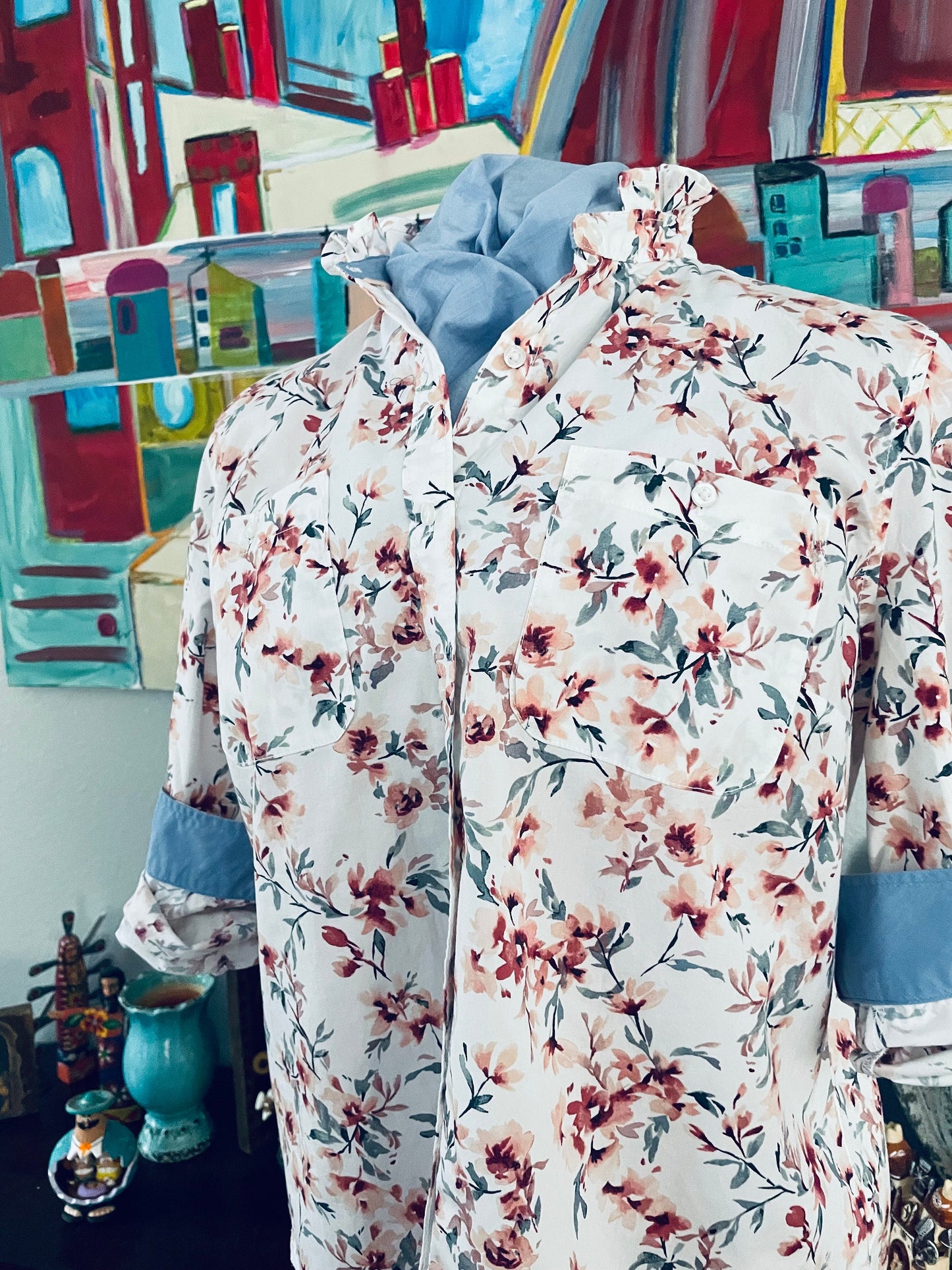 Plus Size Floral Top, Elegant yet Effortless Ladies  Ruffle Collar Long Sleeve Button Down Shirt for Office or Weekend