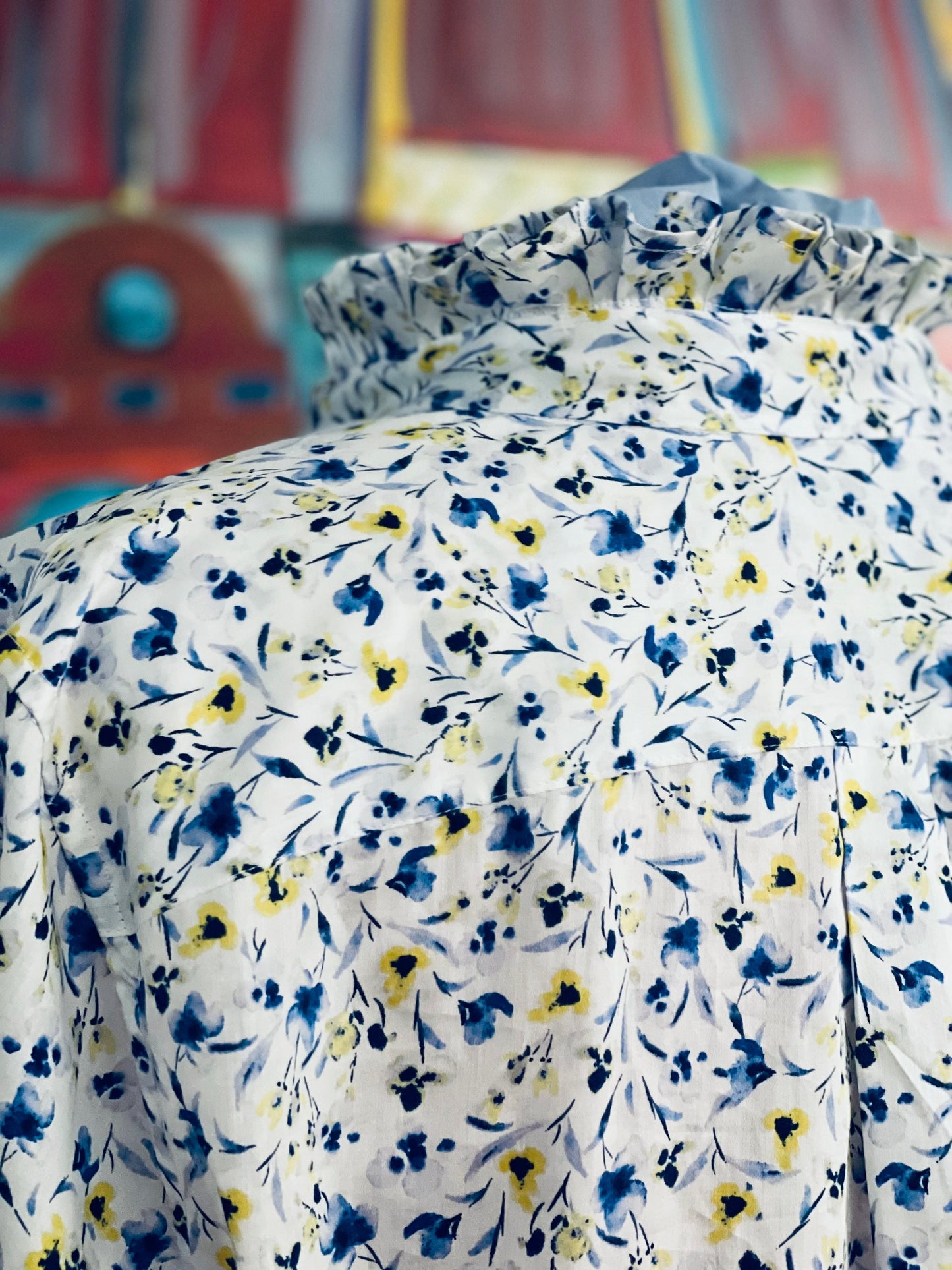Plus Size Floral Top, Elegant yet Effortless Ladies  Ruffle Collar Long Sleeve Button Down Shirt for Office or Weekend
