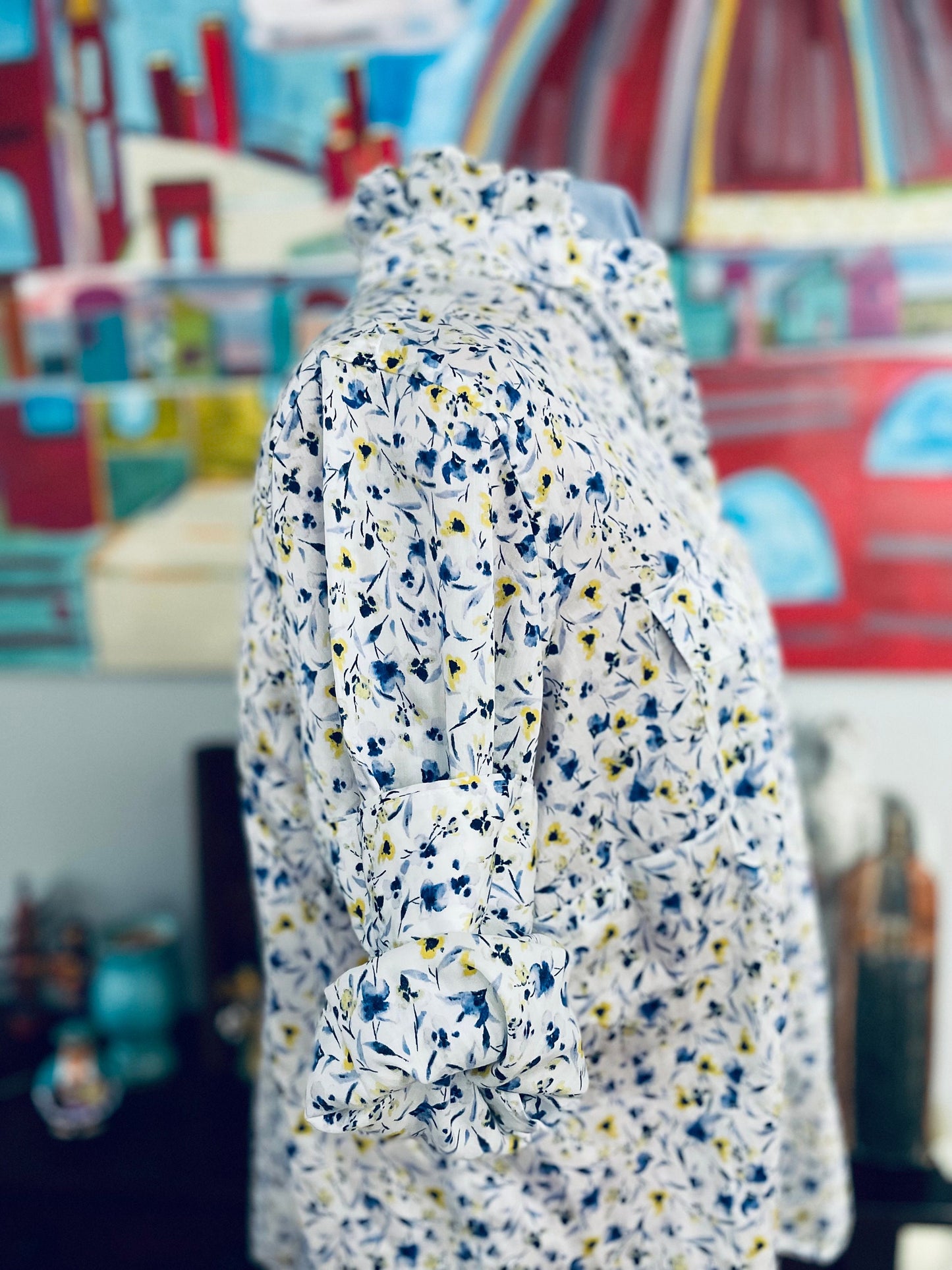 Plus Size Floral Top, Elegant yet Effortless Ladies  Ruffle Collar Long Sleeve Button Down Shirt for Office or Weekend