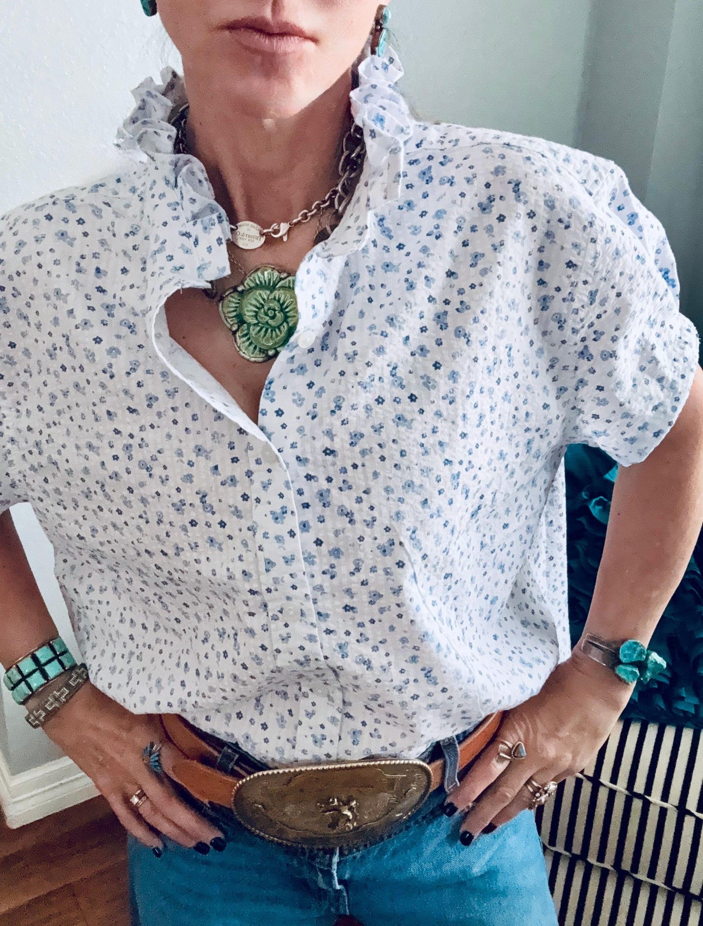 Reworked Seersucker Shirt: White Blue Tiny Flowers Ruffle Collar Top Boxy Fit