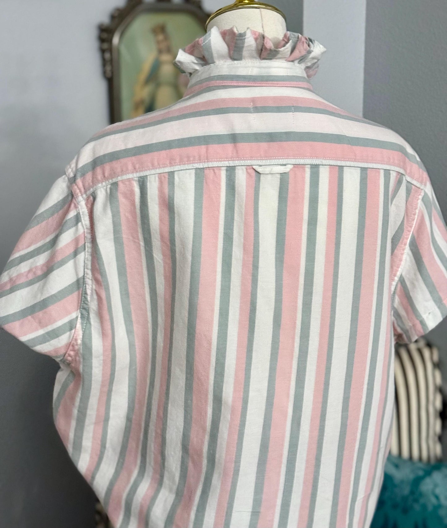Reworked Oxford Shirt: Grey, Pink & White Striped Ruffle Collar Top Boxy Fit