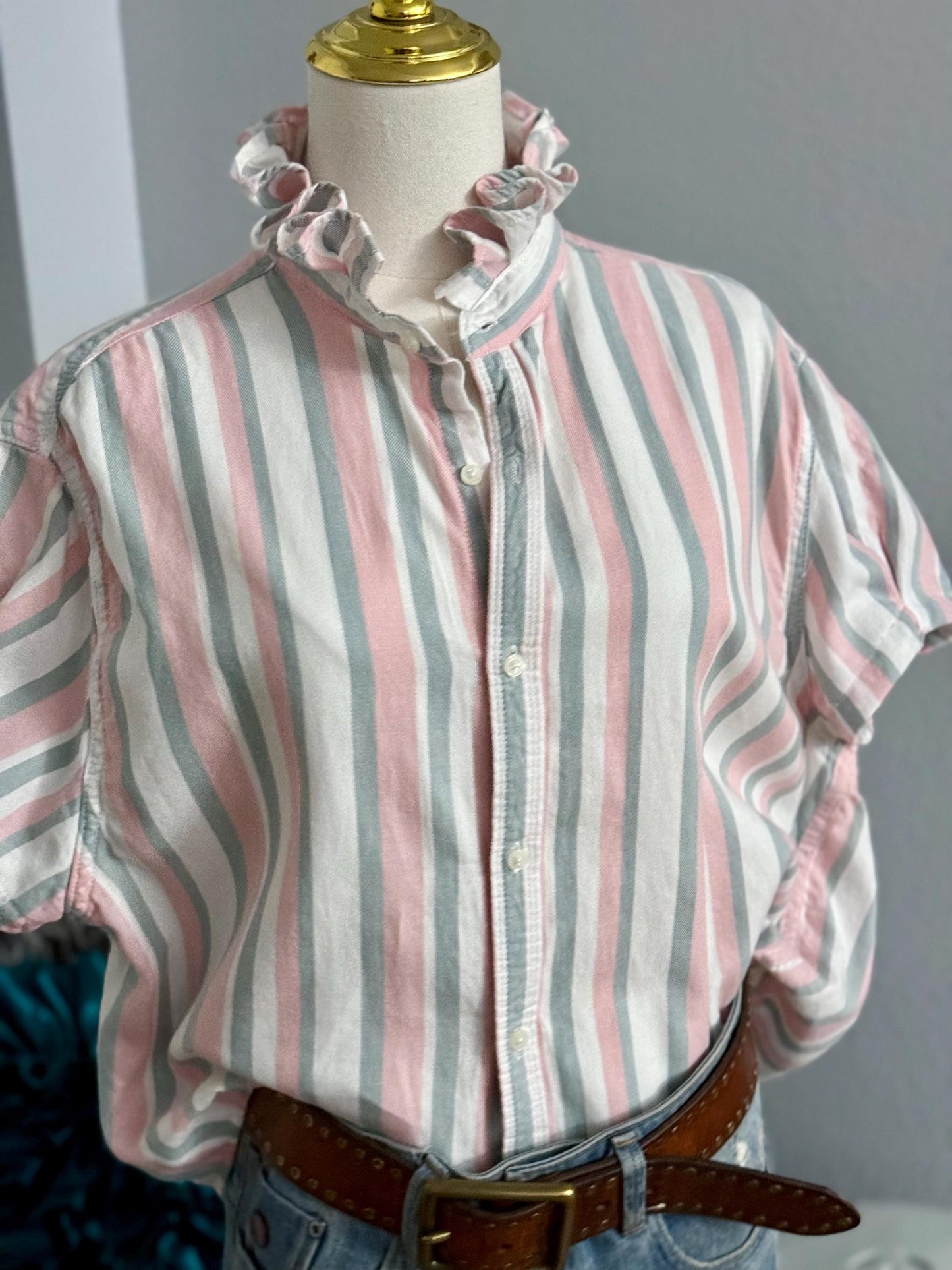 Reworked Oxford Shirt: Grey, Pink & White Striped Ruffle Collar Top Boxy Fit