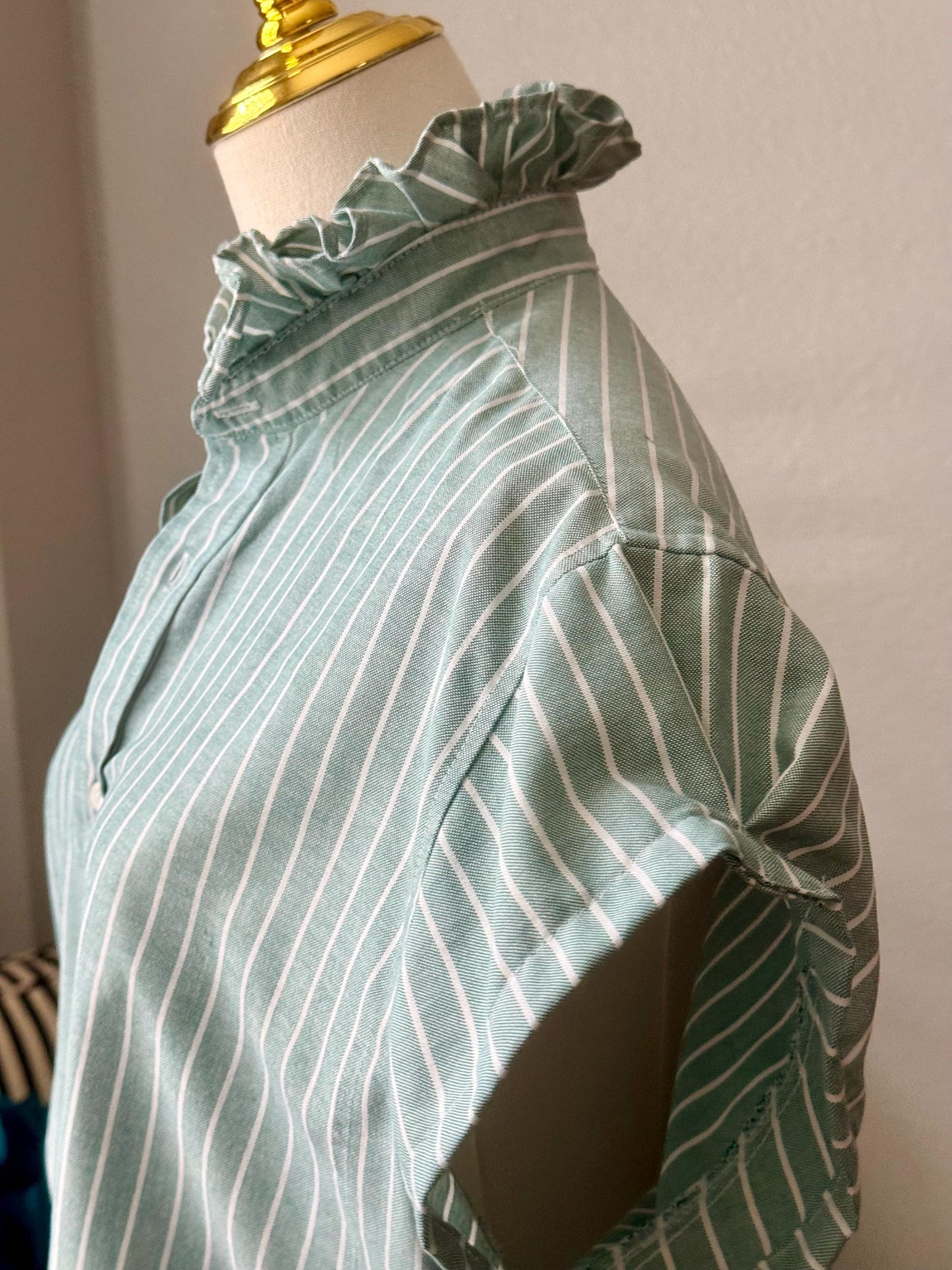 Reworked Oxford Shirt: Green & White Striped Ruffle Collar Top Boxy Fit