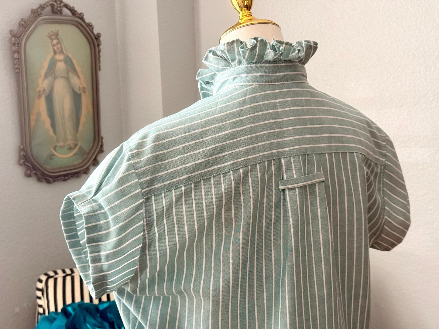 Reworked Oxford Shirt: Green & White Striped Ruffle Collar Top Boxy Fit