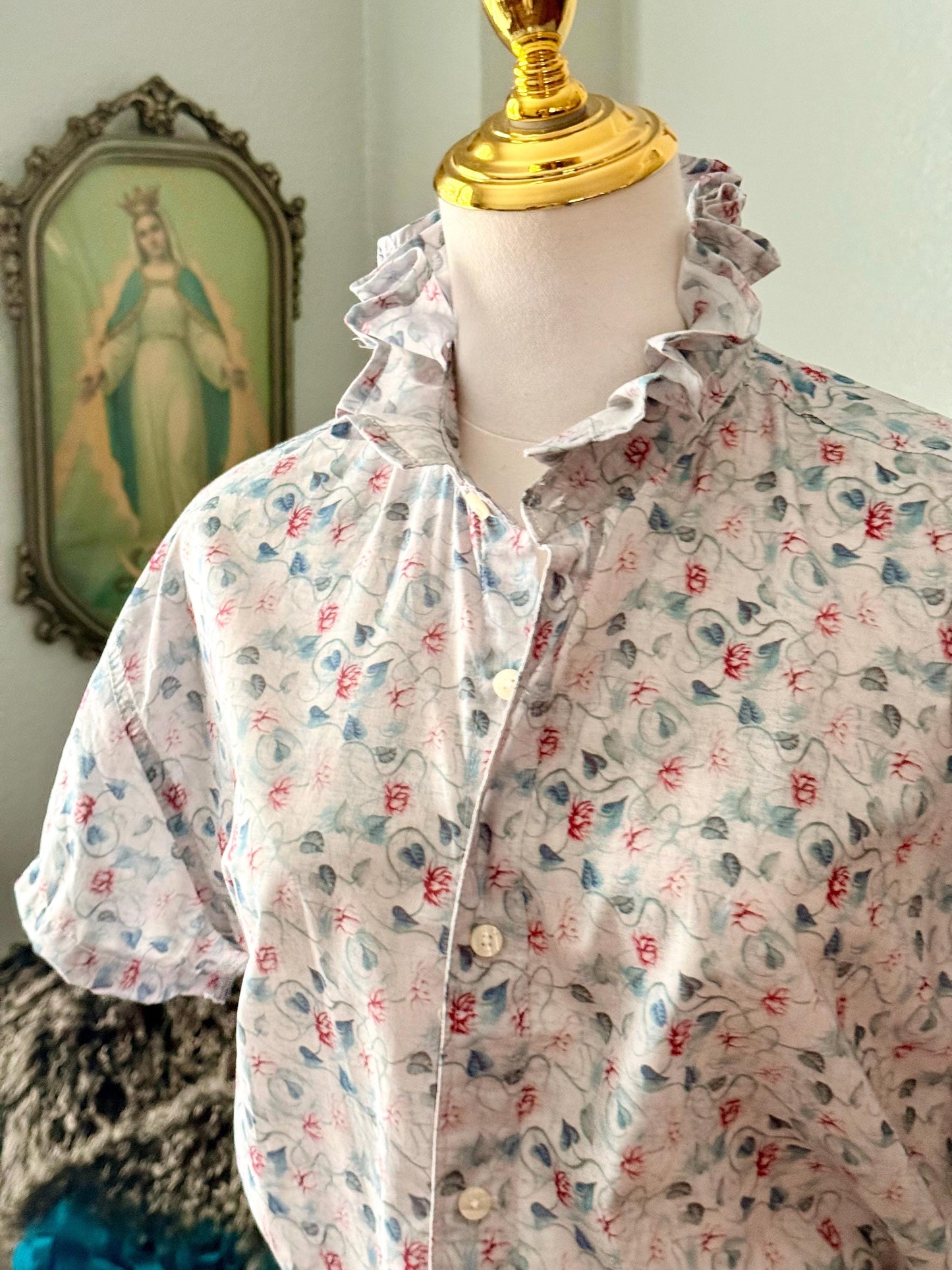 Reworked Floral Classic Fit Short Sleeve Button-Down Shirt: Light Weight
