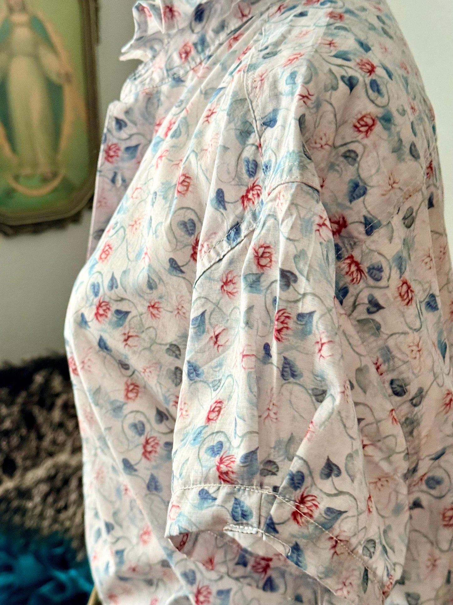 Reworked Floral Classic Fit Short Sleeve Button-Down Shirt: Light Weight