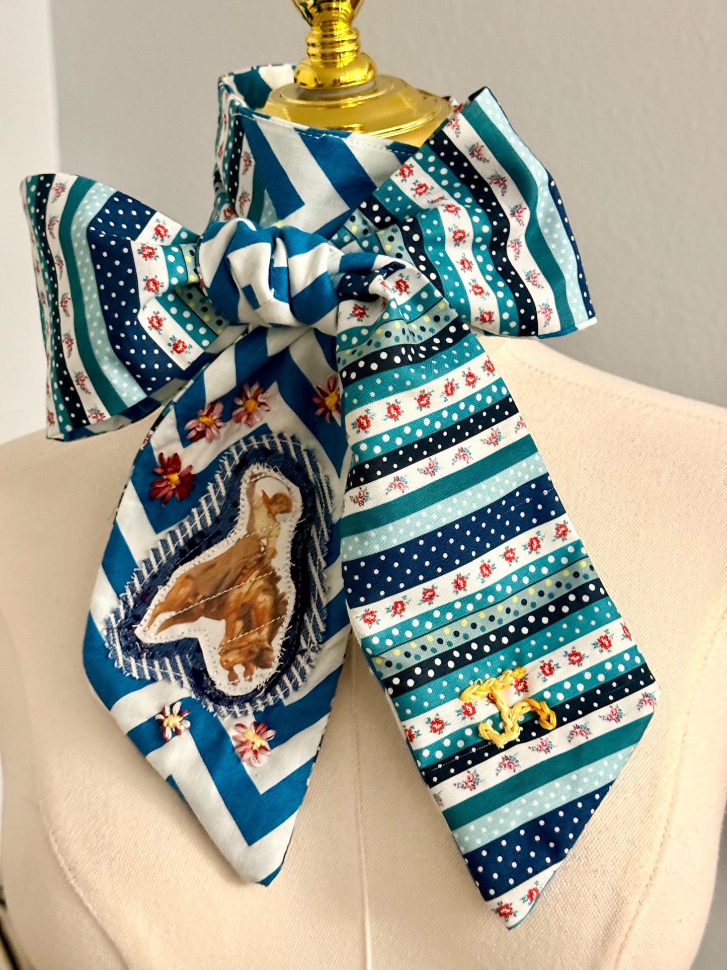 Handmade Retro Western Scarf, Western Bronc Buster Appliqué Embroidery