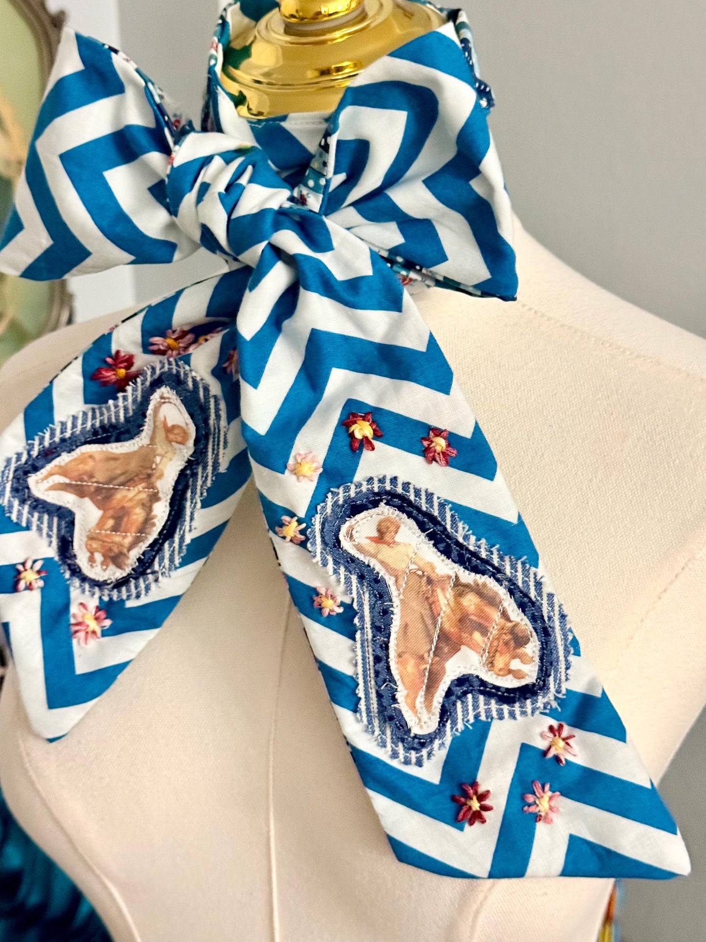 Handmade Retro Western Scarf, Western Bronc Buster Appliqué Embroidery