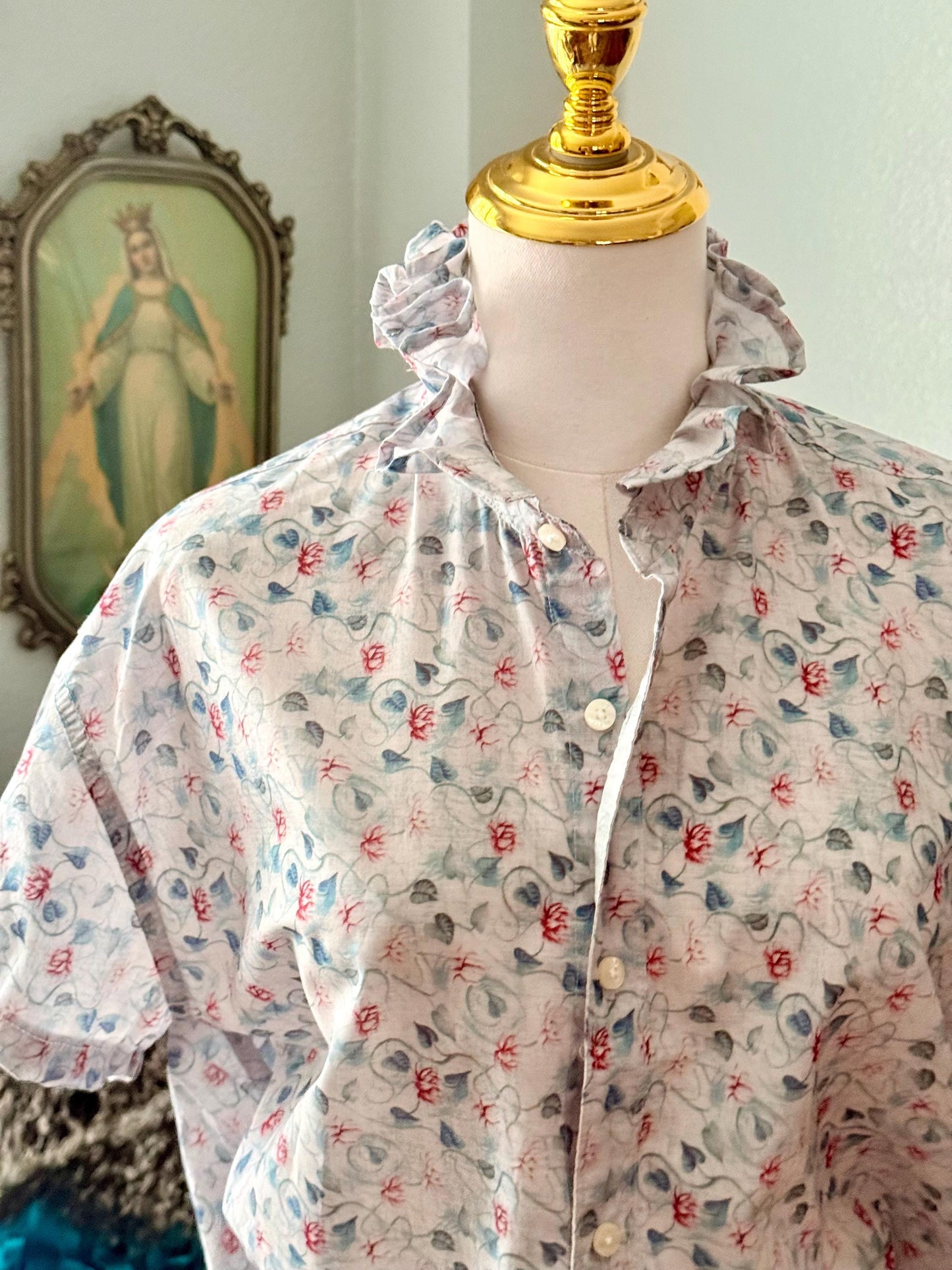 Reworked Floral Classic Fit Short Sleeve Button-Down Shirt: Light Weight