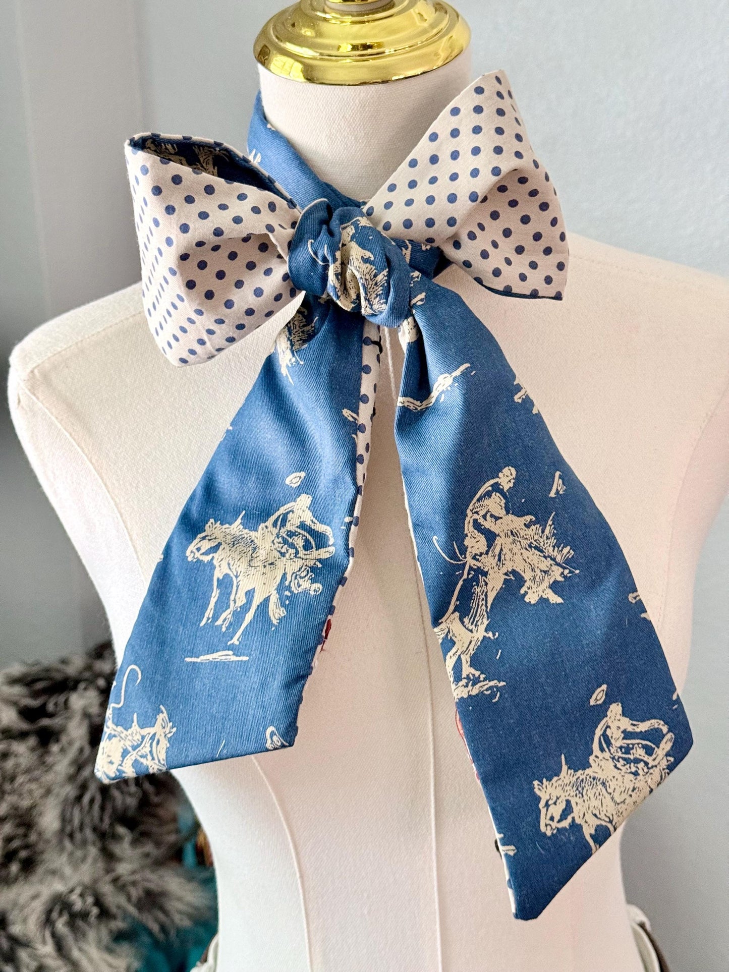 Handmade Retro Western Scarf, Western CowGIRL Appliqué Embroidery