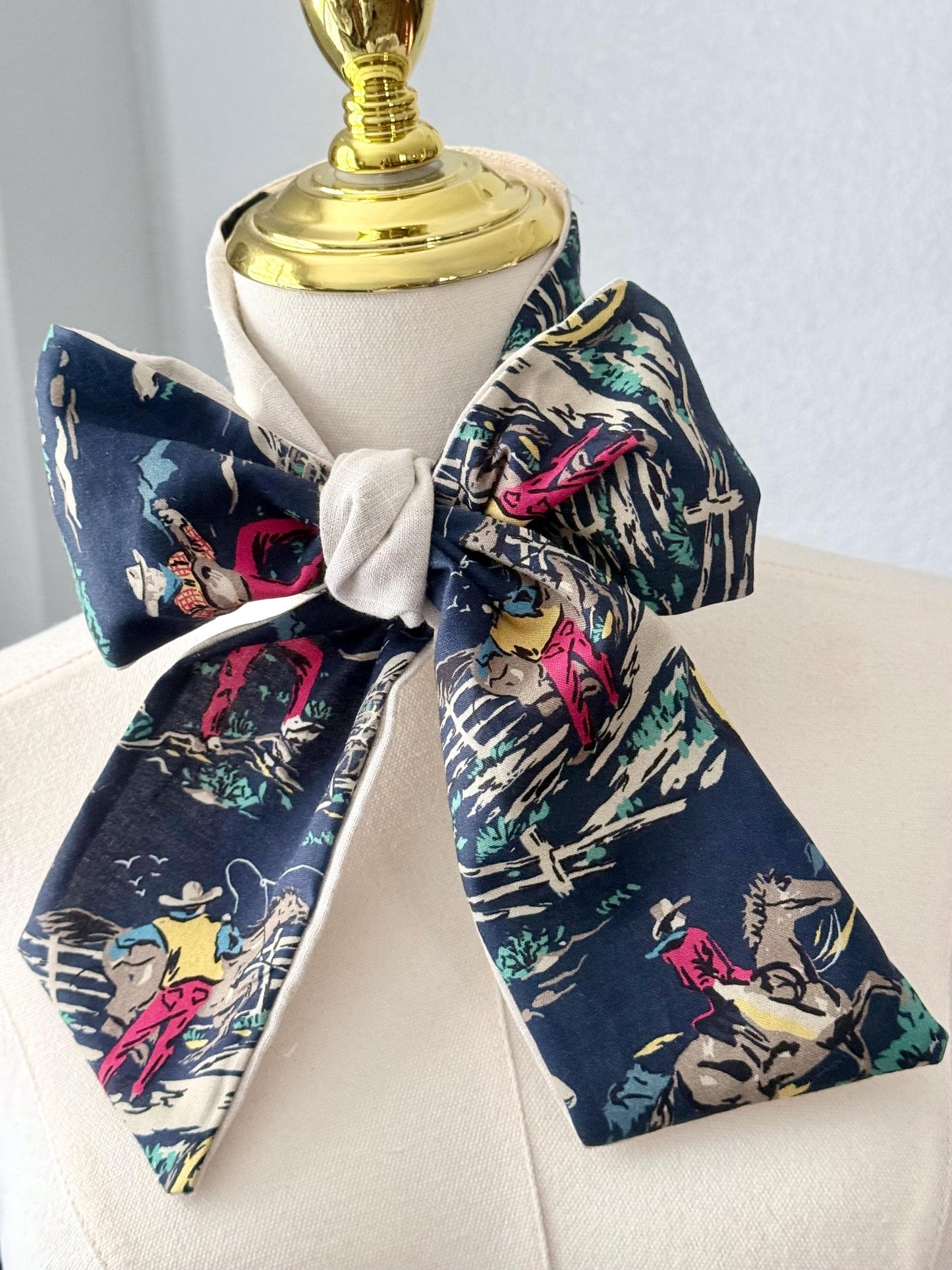 Handmade Linen Skinnyish Scarf, Western Cowboy Ranch Scene
