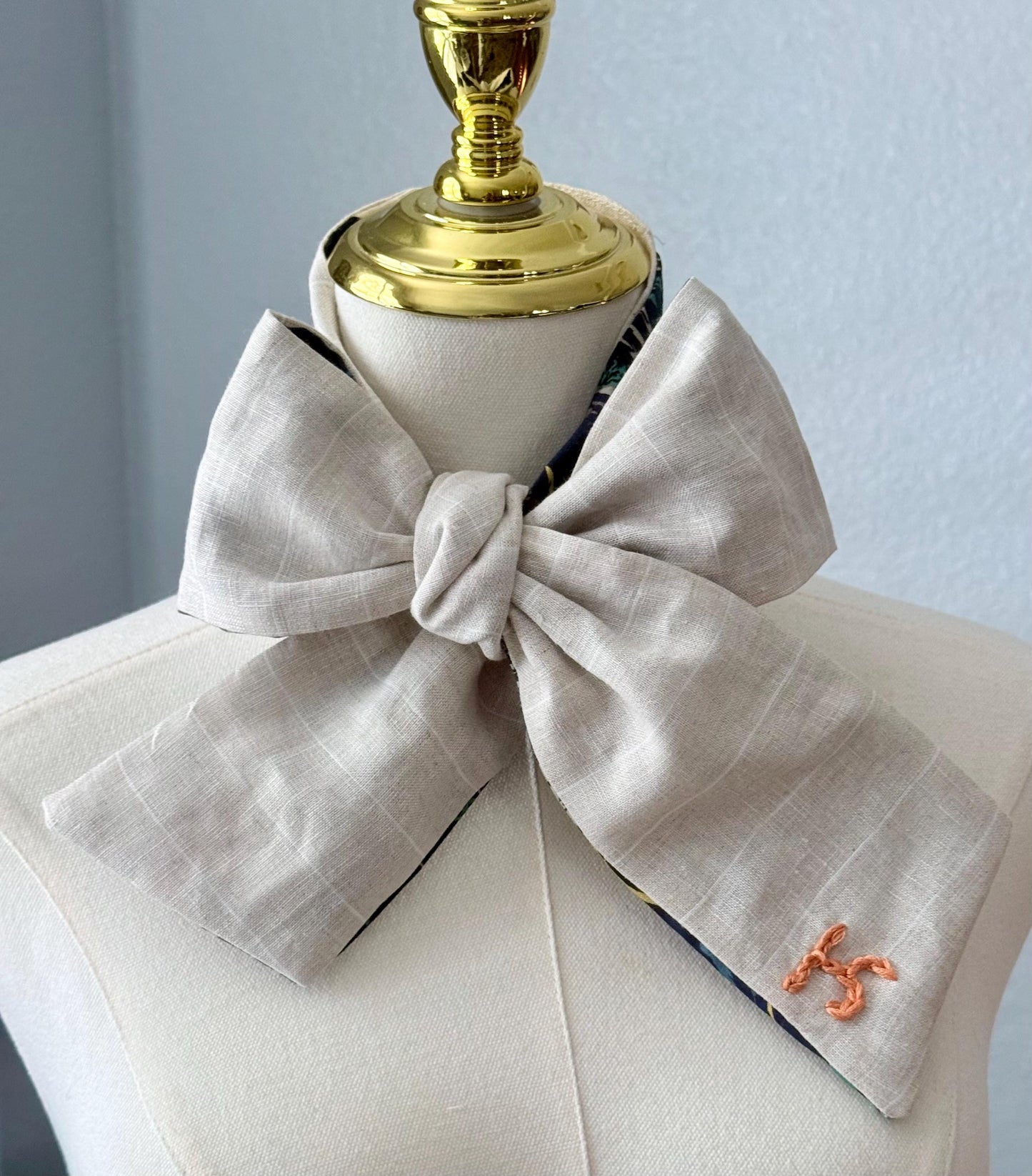 Handmade Linen Skinnyish Scarf, Western Cowboy Ranch Scene